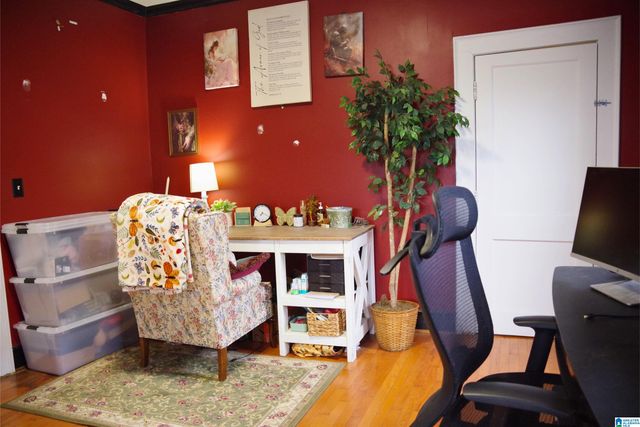 906 6TH AVENUE N, Clanton, AL 35045