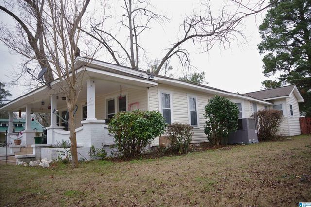 906 6TH AVENUE N, Clanton, AL 35045