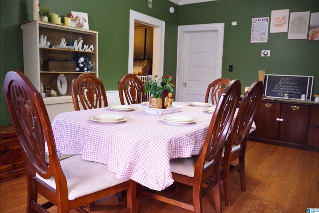 906 6TH AVENUE N, Clanton, AL 35045