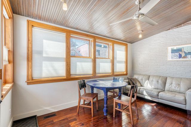 254 Western Avenue S, Saint Paul, MN 55102