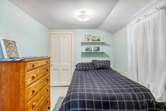 254 Western Avenue S, Saint Paul, MN 55102