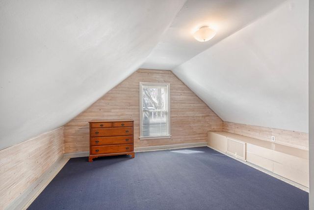 254 Western Avenue S, Saint Paul, MN 55102