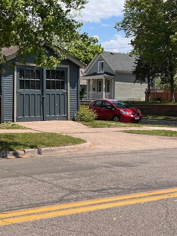 254 Western Avenue S, Saint Paul, MN 55102