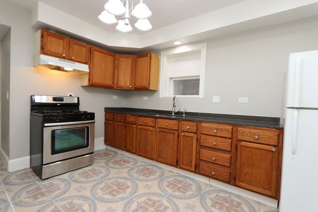 2242 N Mason Avenue G, Chicago, IL 60639