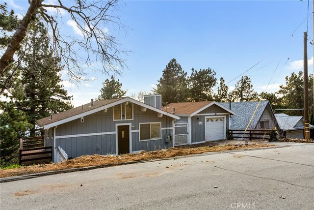 31353 Marcella, Running Springs, CA 92382