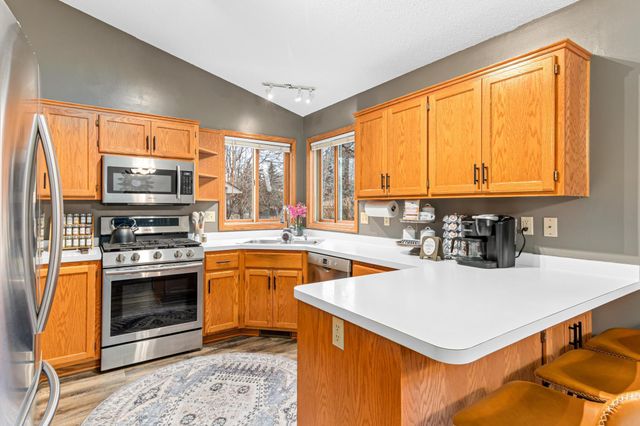 1677 124th Avenue NE, Blaine, MN 55449