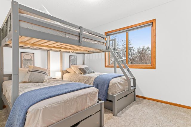 1677 124th Avenue NE, Blaine, MN 55449