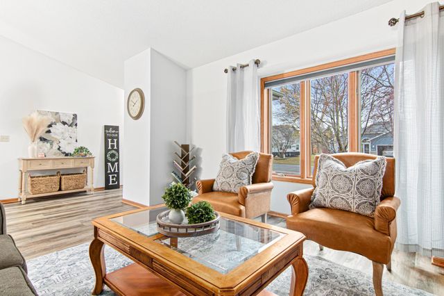 1677 124th Avenue NE, Blaine, MN 55449