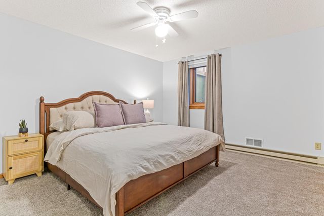 1677 124th Avenue NE, Blaine, MN 55449