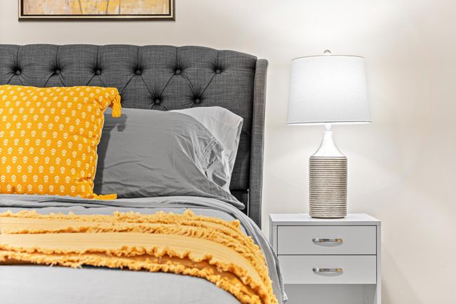 1677 124th Avenue NE, Blaine, MN 55449