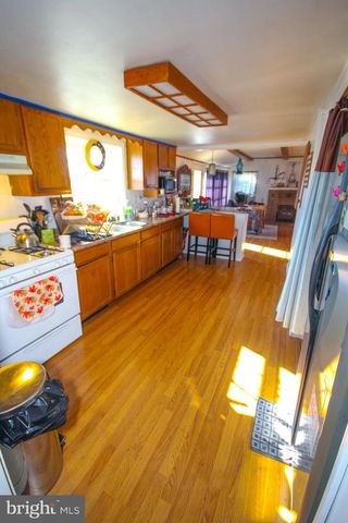 524 RIVER DR, Westville, NJ 08093