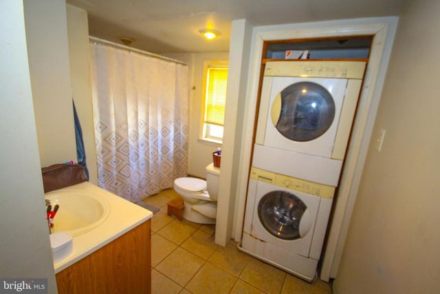 524 RIVER DR, Westville, NJ 08093