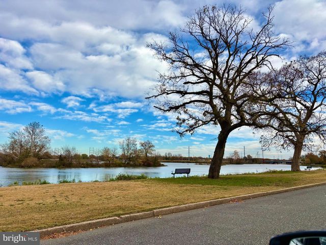 524 RIVER DR, Westville, NJ 08093