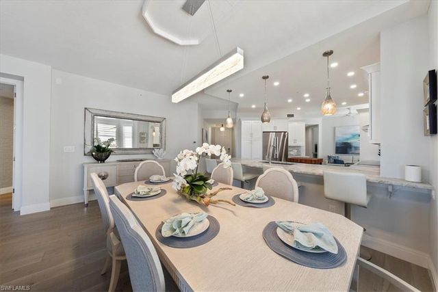 410 Flagship DR 601, Naples, FL 34108