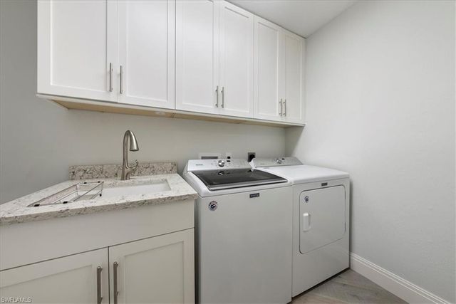 410 Flagship DR 601, Naples, FL 34108