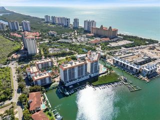 410 Flagship DR 601, Naples, FL 34108