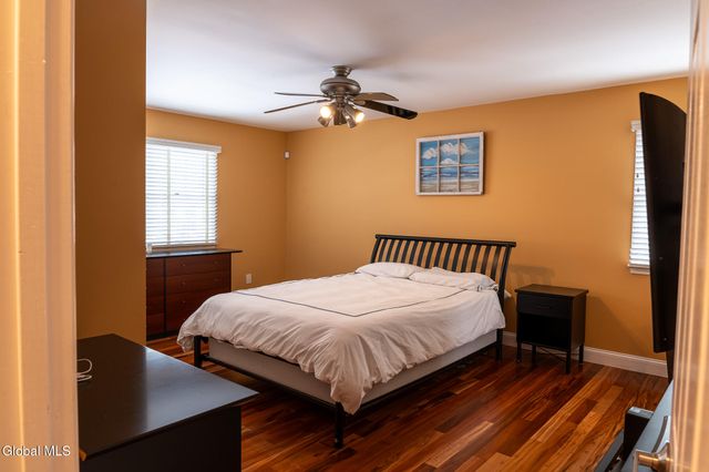 15 Frances Lane, Bethlehem, NY 12203