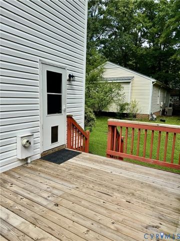11713 Leiden Ln, Midlothian, VA 23112