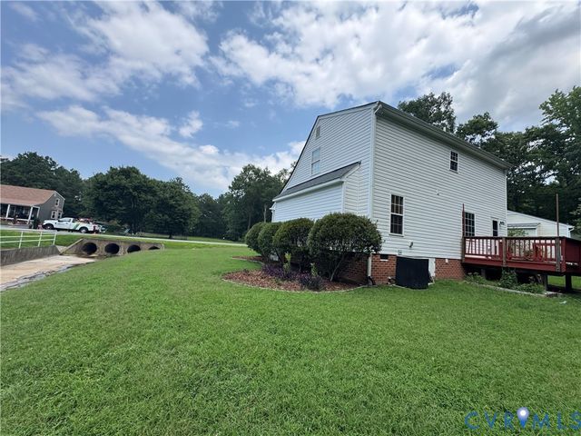11713 Leiden Ln, Midlothian, VA 23112