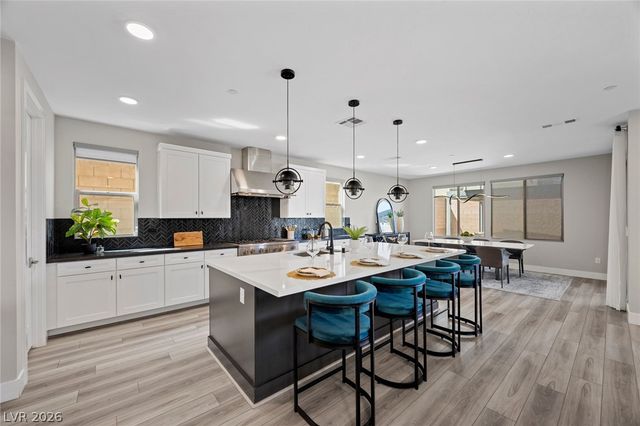 11966 Rockview Point Street, Las Vegas, NV 89138