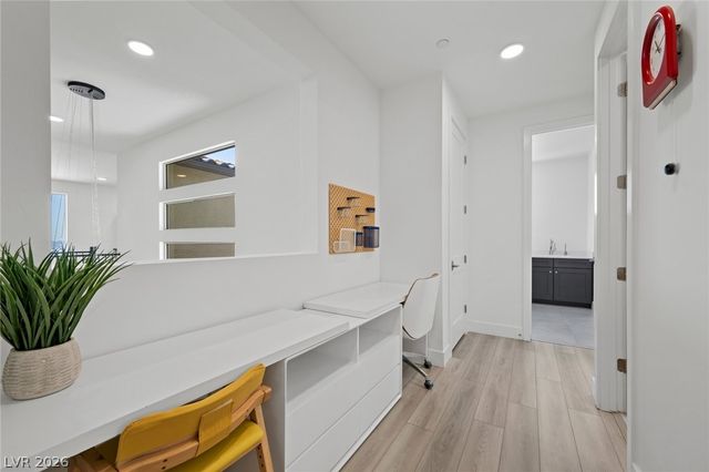 11966 Rockview Point Street, Las Vegas, NV 89138