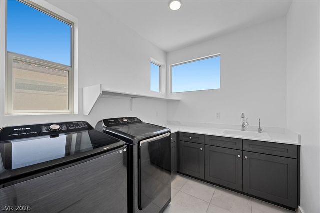11966 Rockview Point Street, Las Vegas, NV 89138