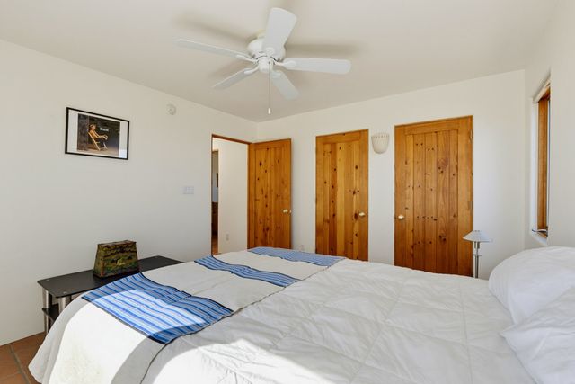 11 Descanso Road, Santa Fe, NM 87508