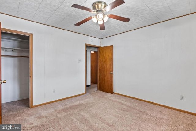 705 HARTMAN AVE, Temple, PA 19560