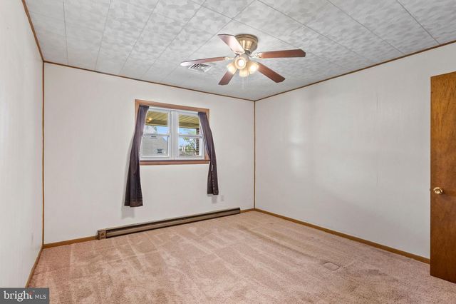 705 HARTMAN AVE, Temple, PA 19560