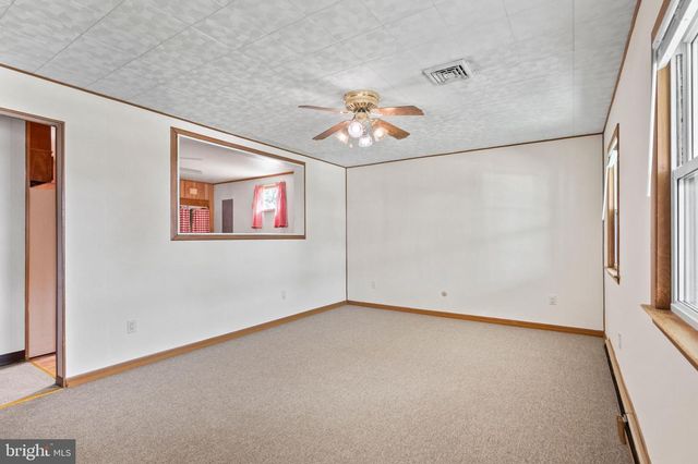 705 HARTMAN AVE, Temple, PA 19560