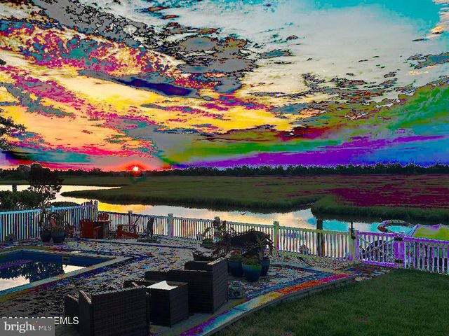 180 COUNTRY CLUB BLVD, Tuckerton, NJ 08087