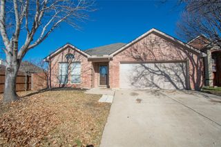 736 Silverbrook Drive, Saginaw, TX 76179