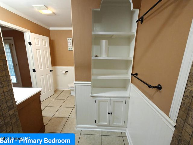 1540 Waveland Avenue, Waveland, MS 39576