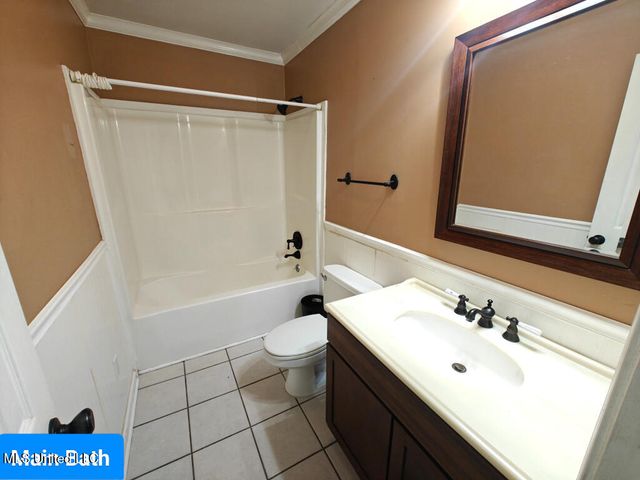 1540 Waveland Avenue, Waveland, MS 39576