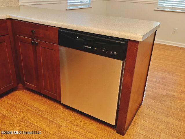 1540 Waveland Avenue, Waveland, MS 39576
