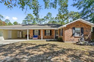 1540 Waveland Avenue, Waveland, MS 39576