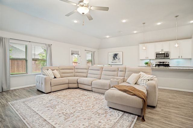 925 Royal Lane, Celina, TX 75009