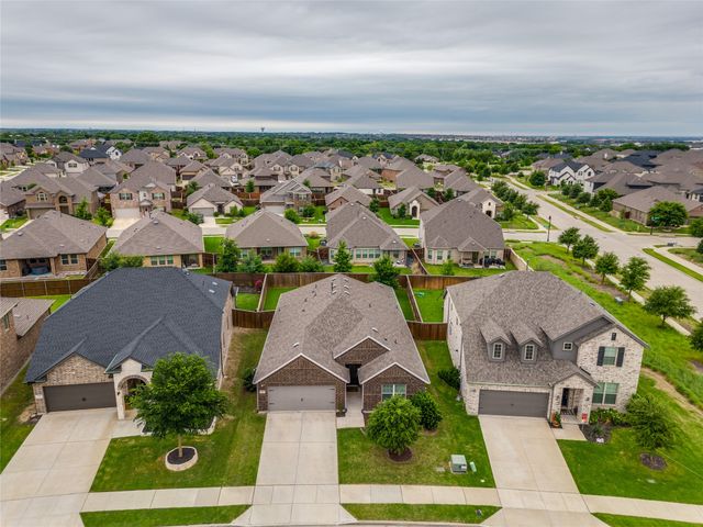 925 Royal Lane, Celina, TX 75009