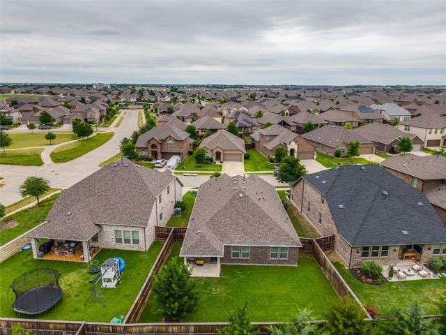 925 Royal Lane, Celina, TX 75009