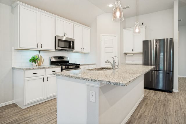 925 Royal Lane, Celina, TX 75009