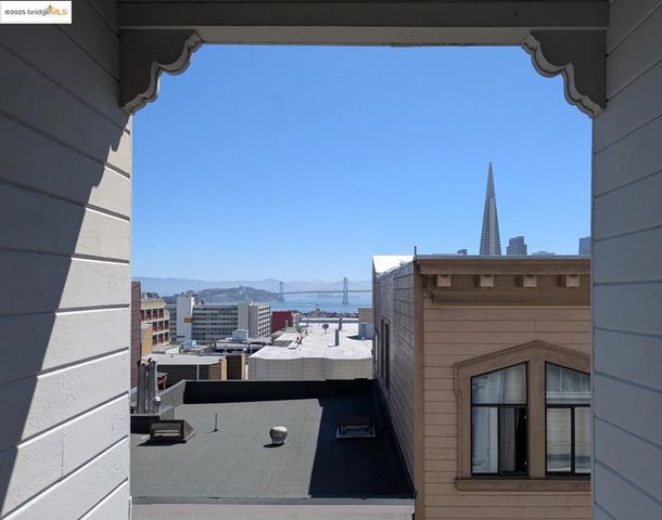 49 Auburn Street, San Francisco, CA 94133