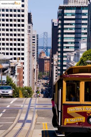 49 Auburn Street, San Francisco, CA 94133