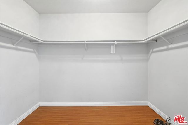 3010 Stoner Avenue, Los Angeles, CA 90066