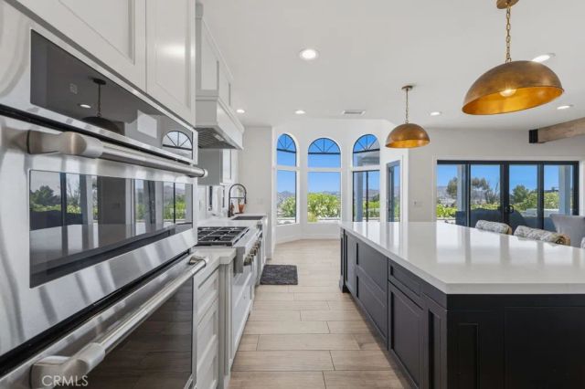 30931 Blackhorse, Canyon Lake, CA 92587