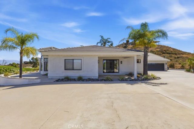 30931 Blackhorse, Canyon Lake, CA 92587