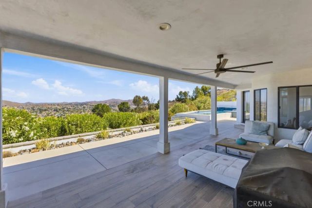 30931 Blackhorse, Canyon Lake, CA 92587