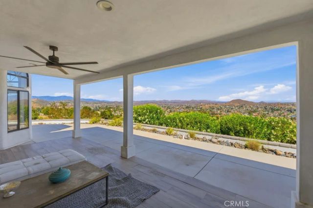 30931 Blackhorse, Canyon Lake, CA 92587