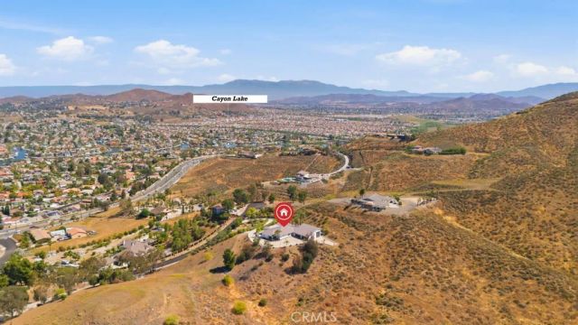 30931 Blackhorse, Canyon Lake, CA 92587