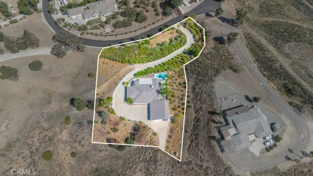 30931 Blackhorse, Canyon Lake, CA 92587