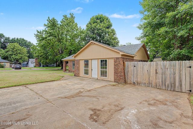 8432 Southernwood Cove, Southaven, MS 38671